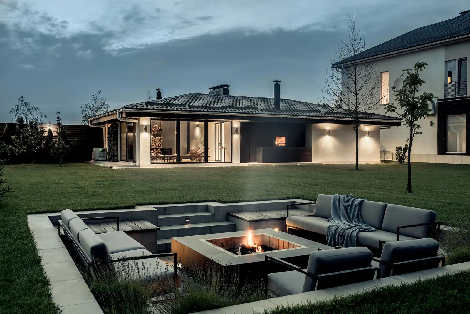 A custom outdoor fire pit feature
